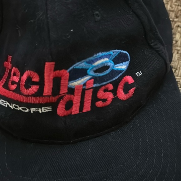 Vintage Tech Disc DVD Hat by Benoore - Picture 3 of 5
